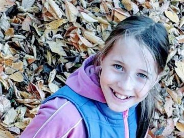 Волонтери закликають підтримати дитину, вітчим якої вже на небі