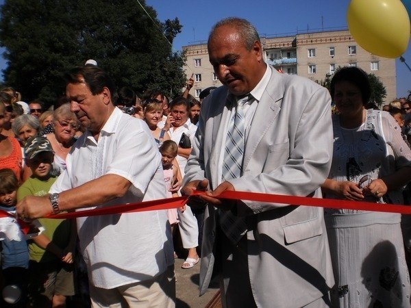 До Дня міста у Рожищі відкрили фонтан