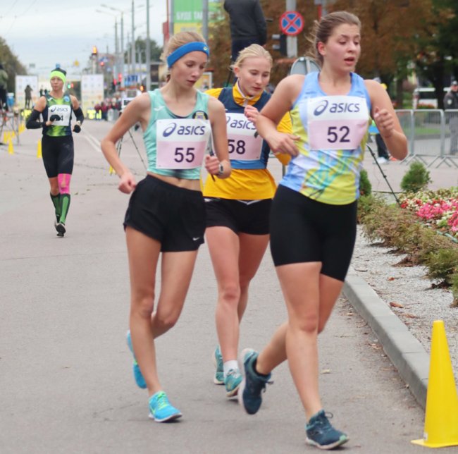 Скороходи з Волині успішно виступили на змаганнях в Івано-Франківську. ФОТО 