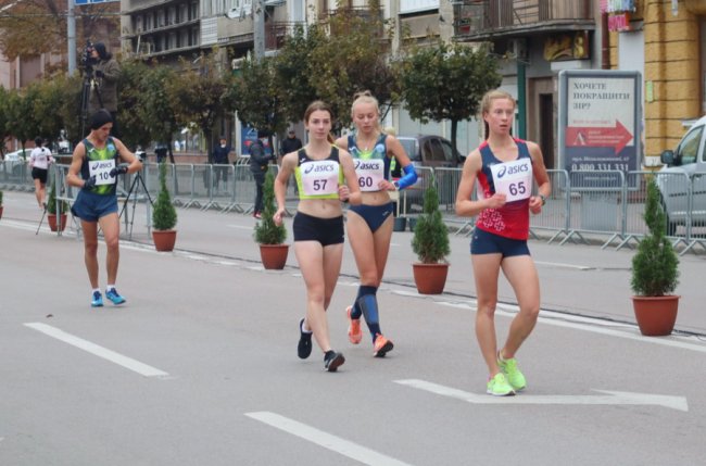 Скороходи з Волині успішно виступили на змаганнях в Івано-Франківську. ФОТО 