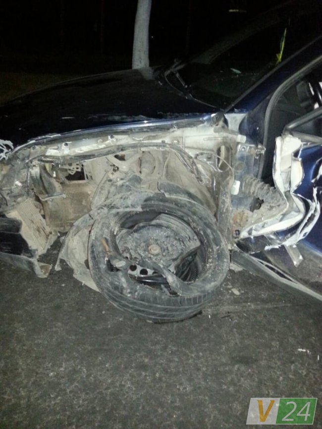 У Луцьку в аварію потрапив скандальний Олександр Волянюк. ФОТО