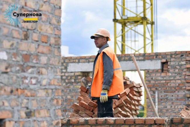 У четвертому будинку ЖК «Супернова» розпочали монтаж теплої підлоги*