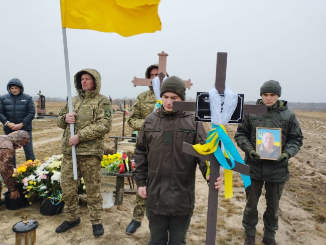 На Волині попрощалися із загиблим Героєм Віктором Сіжуком