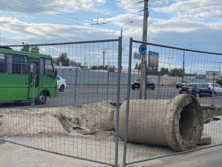 Ремонт каналізаційного колектора біля Завокзального ринку у Луцьку обійдеться в 12 млн грн