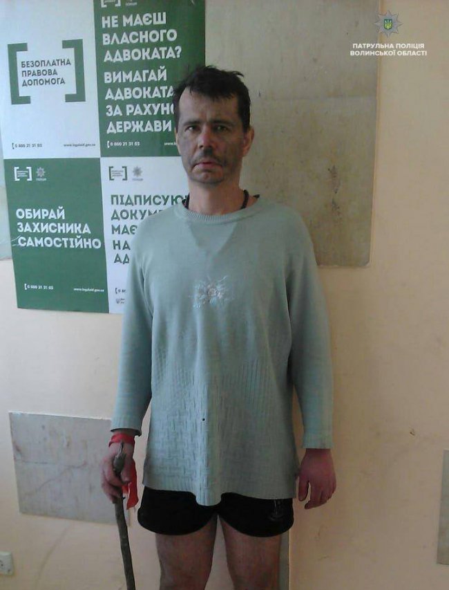 Гуляв без верхнього одягу та не міг назвати свого імені: волинські копи просять упізнати чоловіка. ФОТО
