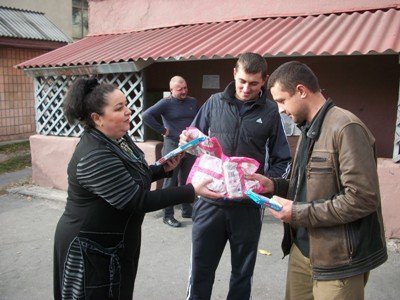 Тюремники передали допомогу бійцям із зони АТО. ФОТО