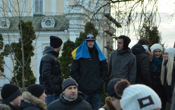 Студентський мітинг у Луцьку. ФОТО. ВІДЕО