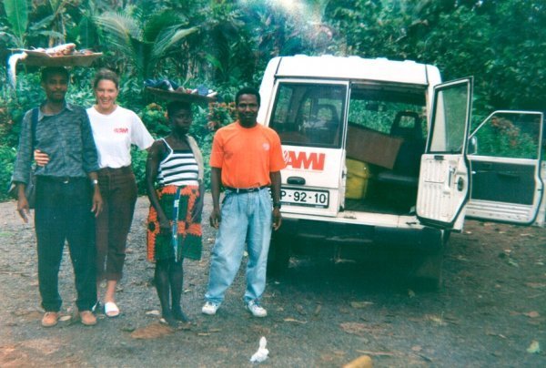 Леопольд Попо (лаборант), Жанна Нікітченко, служниця Антонія та фармацевт Іларіо