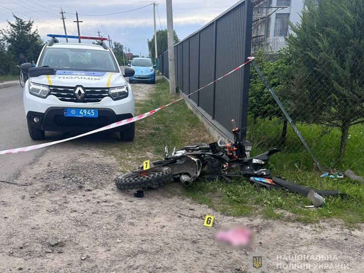 На Волині ВАЗ збив мотоцикліста