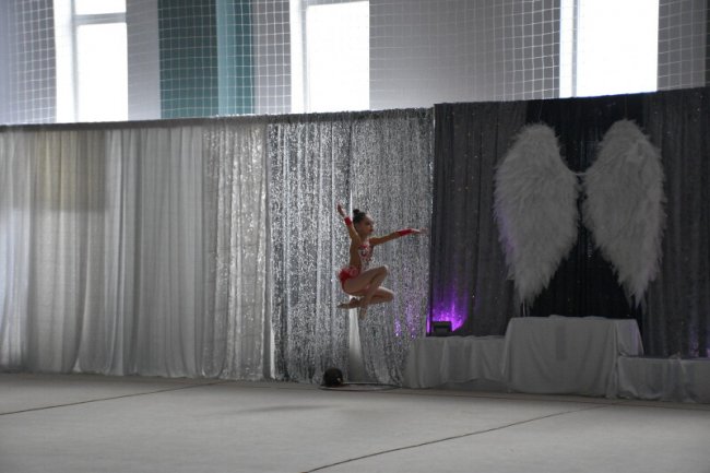 У Луцьку проходить благодійний турнір з художньої гімнастики