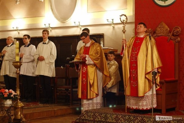 Як Луцькі католики святували Пасху. ФОТО