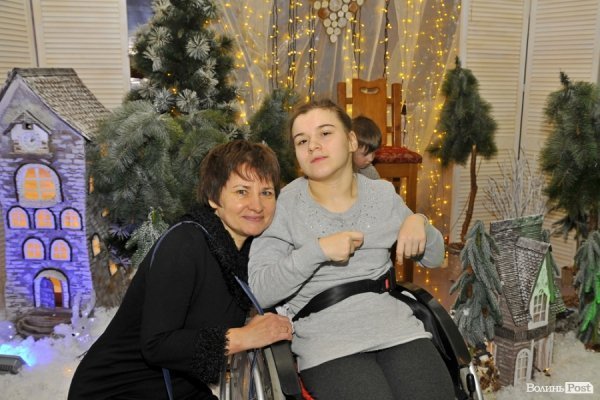 Майстерки, фотозони, аукціон: у Луцьку влаштували свято для особливих дітей