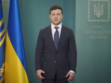 «На боротьбу з коронавірусом медикам виділять «додаткове заохочення»: Зеленський звернувся до українців. ВІДЕО