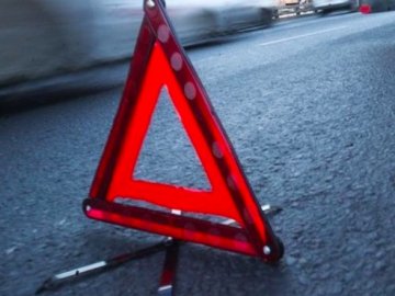 У місті на Волині зіткнулися два легковики. ВІДЕО