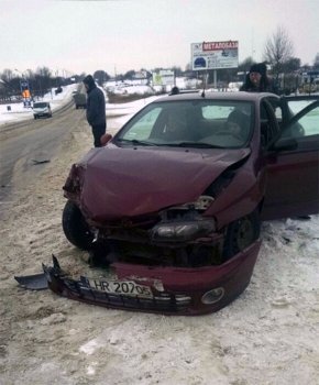 На Волині легковик врізався в мікроавтобус. ФОТО