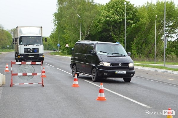 Волинь займає оборону: як працює блокпост. ФОТО