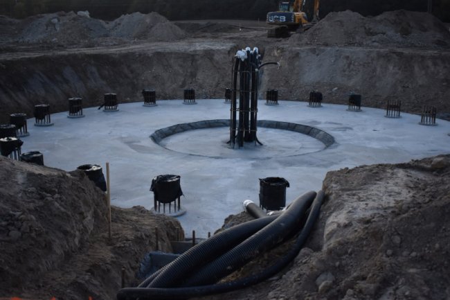 На Волині зводять вітрову електростанцію. ФОТО