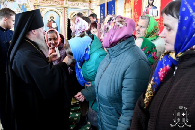 У селі на Волині очільник УПЦ (МП) Нафанаїл відслужив святкову службу. ФОТО