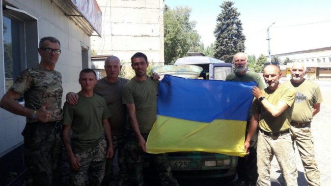 Щотижня на «передову»: історія водія-волонтера з Луцька