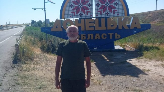 Щотижня на «передову»: історія водія-волонтера з Луцька