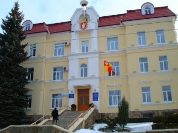 Спекуляція на почуттях лучан, – Поліщук про позачергову сесію