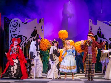 У Луцьку казку-фентезі «Аліса. Повернення в Дивокрай» відвідали 1200 глядачів 