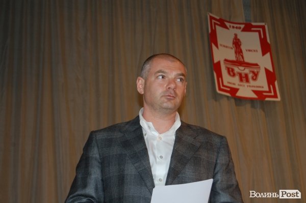 Іван Драч розповів у Луцьку, навіщо Коцану Палиця