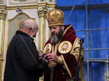 ПЦУ нагородила волинянина, який відновив церкву, зруйновану комуністами