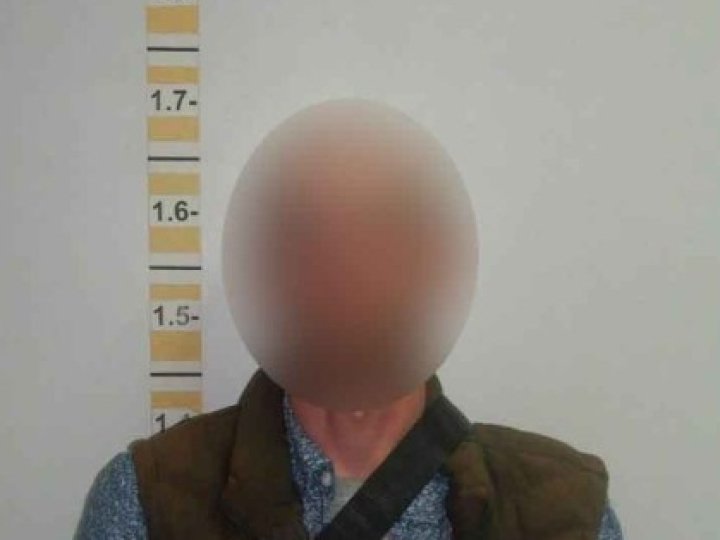 На Волині чоловік викрав з авто понад 35 тисяч гривень та документи