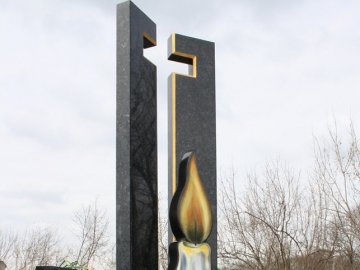 На Волині встановили пам’ятник загиблим українцям