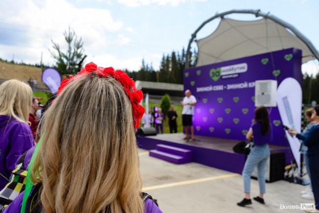 Мирна армія: десантниць Жіночого руху «За майбутнє» навчали, як захищати себе фізично та морально