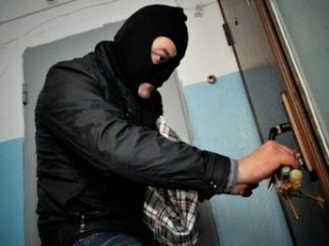 У Луцьку обікрали квартиру