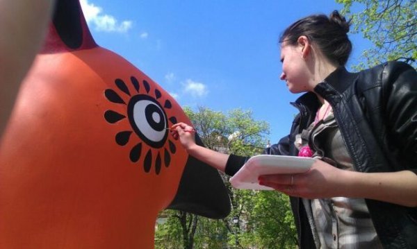 У луцького диво-птаха з’являються  «брати». ФОТО