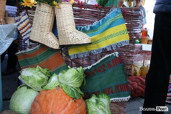 У центрі Луцька – ярмарок. ФОТО