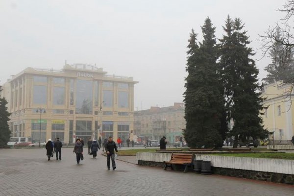 Лучани хочуть оновити центральний майдан Луцька. ФОТО