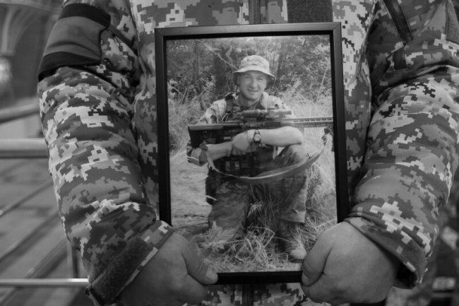 У Луцькій громаді попрощалися з Героєм Богданом Войтюком