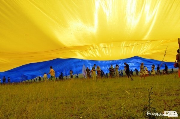 Політика, молитва і шашлик: під Берестечком вшановували річницю битви. ФОТО