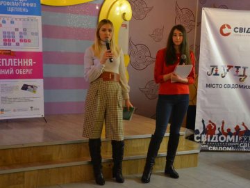 Луцька лікарка розповіла, чи безпечно робити щеплення дитині індійською вакциною