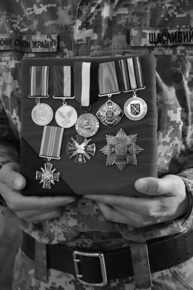 У Луцьку попрощалися з героєм Юрієм Крюковим, який загинув на Харківщині