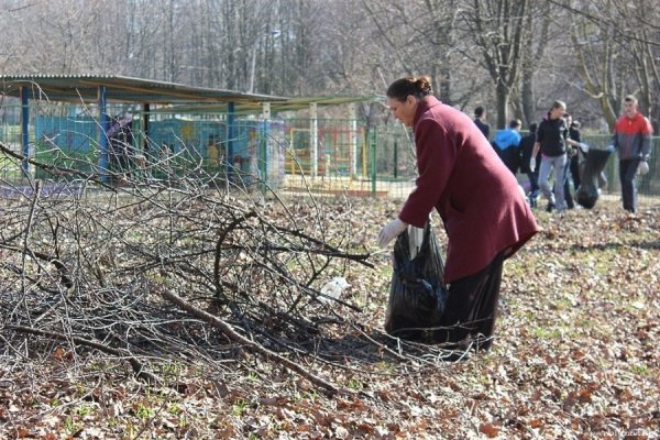  Як у Луцьку прибирали ДПЗ. ФОТО