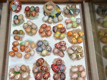 У Луцьку започаткували школу писанкарства