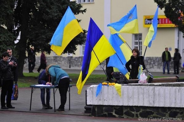 Євромайдан у Луцьку: обличчя протесту. ФОТО