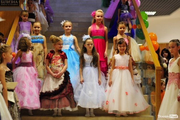 У Луцьку відбувся «Бал у Попелюшки»