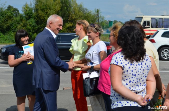 Зручно та сучасно: у селищі на Волині відкрили пункт видачі дозволів на міжнародні перевезення. ФОТО