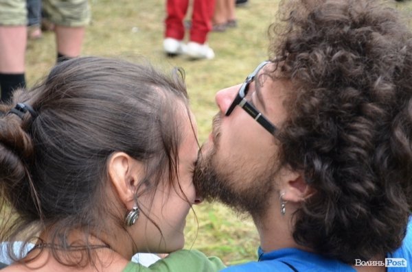 Як тисячі людей відривалися на фестивалі «Захід». ФОТО