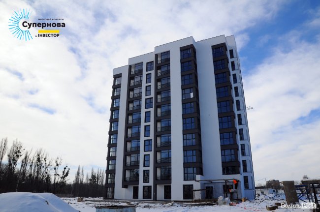 На луцькому ЖК «Супернова» зводять одночасно 5 будинків. ФОТО
