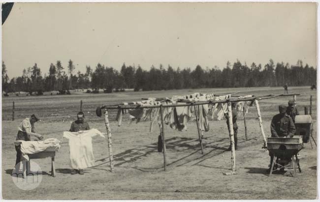 Легіонери та кінотеатр для військових: Волинь на столітніх світлинах