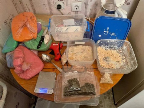 В Україні ліквідували 5 нарколабораторій, які «заробляли» 40 мільйонів щомісяця