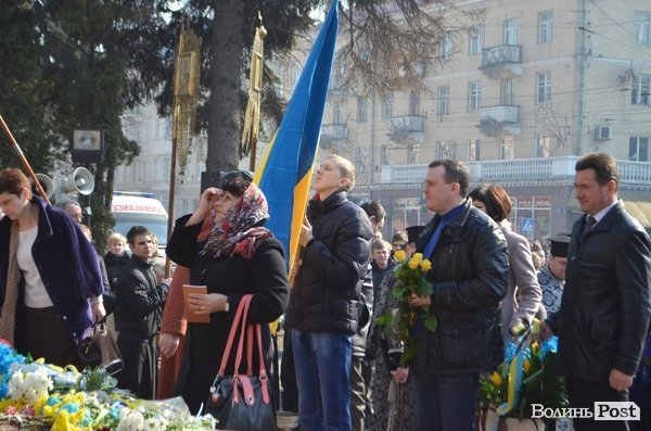 У Луцьку вшанували пам'ять Шевченка. ФОТО
