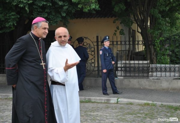 Президент Польщі приїхав у Луцьк помолитися. ФОТО
